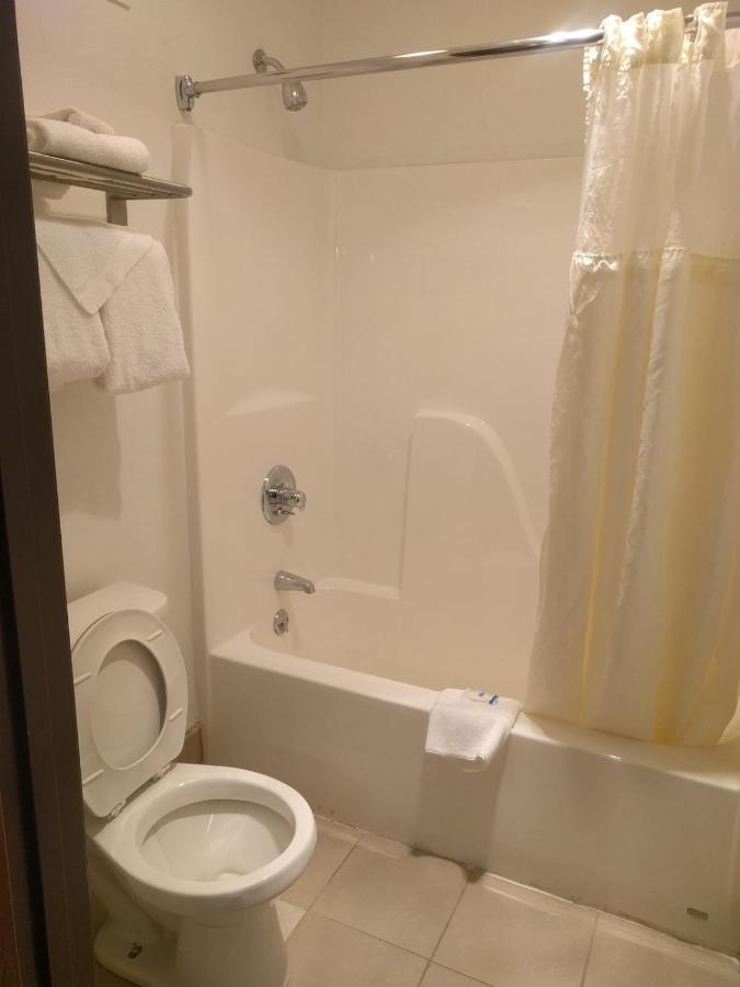 Royal Inn Suites Huntington Luaran gambar